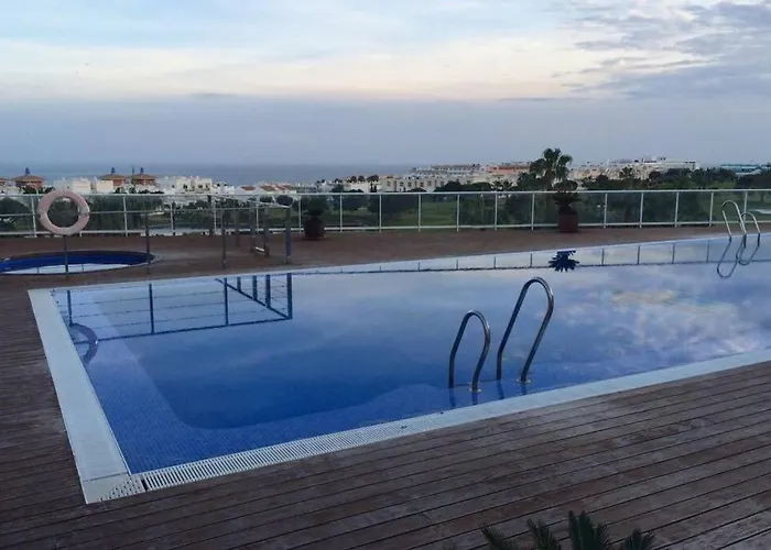 Bonito Apartamento En Primera Linea De Campo De Golf Y Vistas Al Mar
